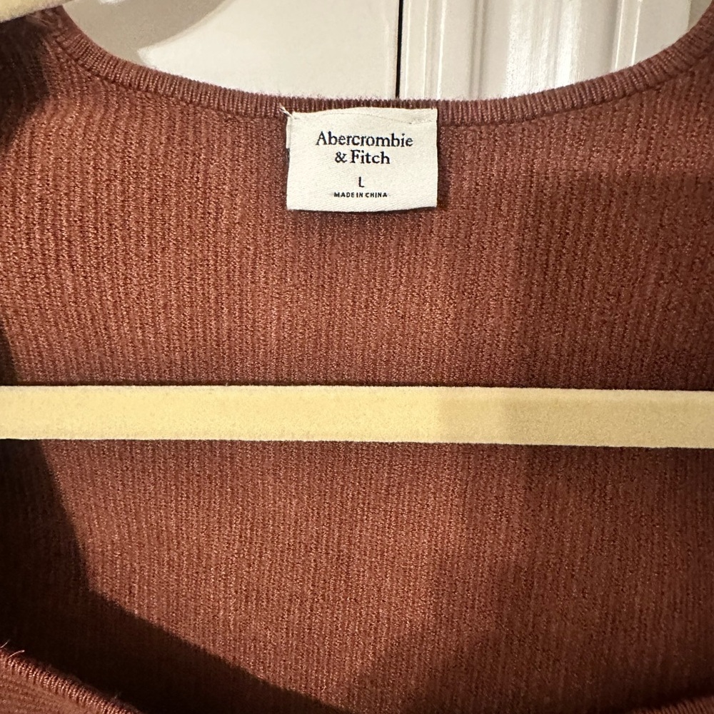 Abercrombie & Fitch Rust Ribbed Knit Top - Picture 3 of 5
